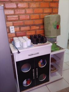 Porto dos Lencóis - Chalé Tipo Apartamento的厨房或小厨房