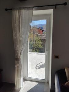 Gallery image of La Casina di Tati in Mergozzo +20 photos