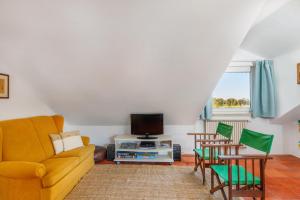 Et tv og/eller underholdning på Quinta do Arneiro