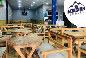 Veitingastaður eða matsölustaður á Margik Backpackers Hostel