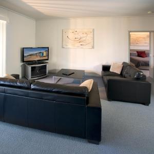 Gallery image of Moonlight Bay Apartments in Rye