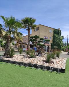 MOBIL HOME SERENITE 2CH VALRAS PLAGE外面的花园