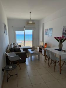 Posezení v ubytování Alex Beach Apartment 31