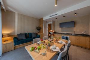 Gallery image of SHILOH Private Luxury Apartments in Costermano