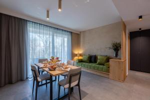 Imagen de la galería de SHILOH Private Luxury Apartments, en Costermano