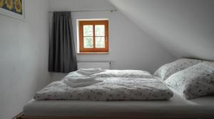 Letto o letti in una camera di Apartmán PECKA - Nová Pec