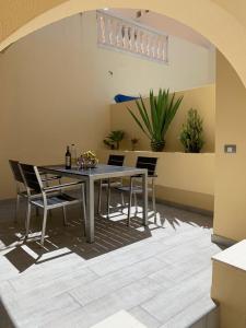 Fotografie z fotogalerie ubytování Costa Adeje-2 bed.apartment with double terrace v destinaci Adeje