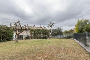 Ein Garten an der Unterkunft Casa Rustico