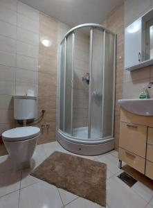 Ванна кімната в Villa KOD BUBE