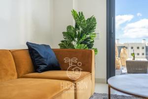 A seating area at HigueronRentals Skotte