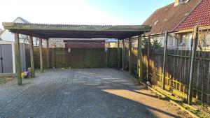 ภาพในคลังภาพของ Haus 4 Jahreszeiten- Fewo Herbst mit Terrasse, Bio-Kamin und 2 Schlafzimmer ในออสต์เซบัด คาร์ลส์ฮาเกน