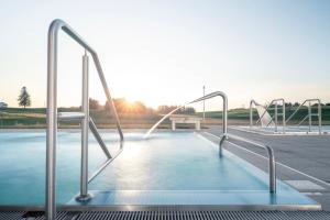Bassein majutusasutuses Jura Sport & Spa Resort või selle lähedal