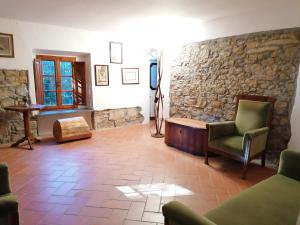 Istumisnurk majutusasutuses PODERE LA ZINZININA - Villa Intera