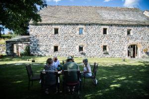 Fotografie z fotogalerie ubytování SUCHASSON EXCEPTIONNEL GITE DE 400 M2 v destinaci Sagnes-et-Goudoulets