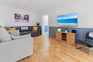 Afbeelding uit fotogalerij van Admirals Place - Contemporary Townhouse With Spacious and Flexible Accommodation in Torquay
