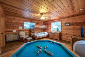 Photo de la galerie de l'établissement Black Bear Cabin, à Bass Lake