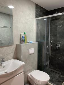 Koupelna v ubytování Apartman A2 + 36 fotografií