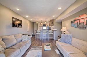 Gallery image of Hilltop Osage Beach Home with Deck and Fire Pit! in Osage Beach