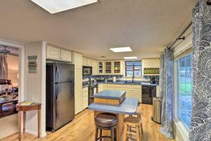 Gallery image of Cozy Higden Retreat - Near Greers Ferry Lake! in Fairfield Bay