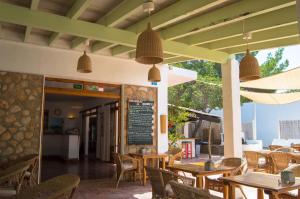 Gallery image of Hostal Mayans in Es Pujols