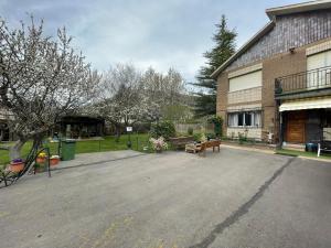 Φωτογραφία από το άλμπουμ του Villa en la Reserva de la Biosfera de Gordón σε Huergas y El Millar