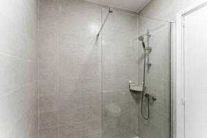 Ένα μπάνιο στο Apartamento Cascabela +12 φωτογραφίες