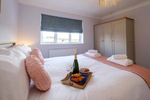 Ліжко або ліжка в номері 2 Hillcrest - Aldeburgh Coastal Cottages
