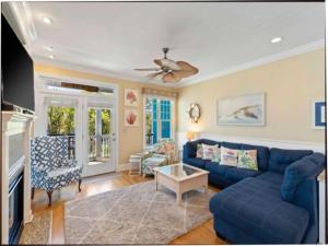 Gallery image of After Dune Delight - Relax and unwind in this fun and spacious 3 story home, Light, Bright, and close to everything! townhouse in Carolina Beach