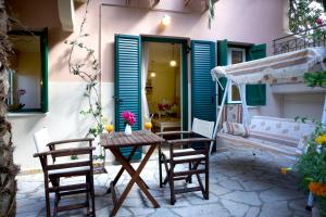 A balcony or terrace at Dafnoudi Hotel Apartments
