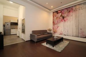 A kitchen or kitchenette at Broadway Downtown Deluxe Budapest
