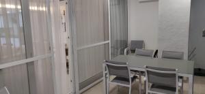 Fotografie z fotogalerie ubytování Wileg 4B Luxury Two Bedroom Apartment with Shared Swimming Pool. v destinaci Qala
