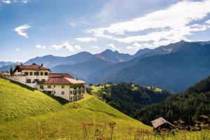 Gallery image of Hotel Bärolina in Serfaus