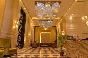 Posezení v ubytování Stardom Resort Jaipur