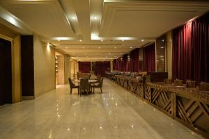 Posezení v ubytování Stardom Resort Jaipur