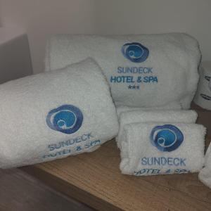 Certifikát, hodnocení, plakát nebo jiný dokument vystavený v ubytování Sundeck Hotel