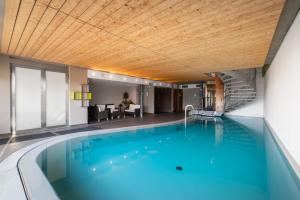 Bazén v ubytování Boutique Hotel Art de Vivre & SPA nebo v jeho okolí