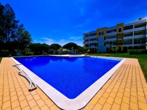 Bazén v ubytování FLH Vilamoura Summer Apartment with Pool nebo v jeho okolí