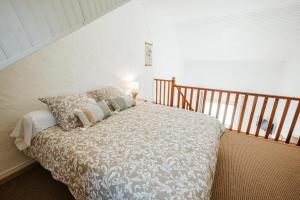 Postel nebo postele na pokoji v ubytování Relais des combrailles