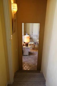 Fotografie z fotogalerie ubytování Chambre jaune MANOIR DE LA VOVE Perche v destinaci Corbon