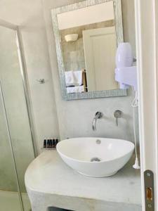 A bathroom at Drouga's Studios & Suites Astypalaia Greece