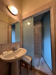 Ένα μπάνιο στο Hotel Adriatico
