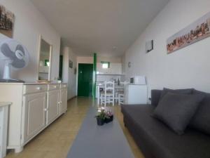 Kuchyň nebo kuchyňský kout v ubytování Monteparaiso Seaview 1104
