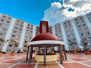 El edificio en el que está el hotel