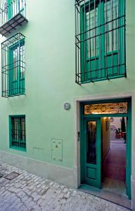 The building in which Az apartmant is located