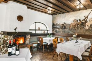 Restaurace v ubytování Hotel Weingut Rosenhof