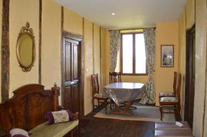 Posezení v ubytování DUC MANOIR Chambres d'hôtes