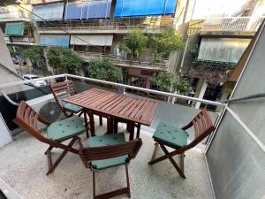 A balcony or terrace at Optimal Point