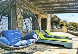 Gallery image of Blue on Blue Andros in Zaganiáris