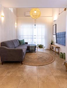 A seating area at Gallerita