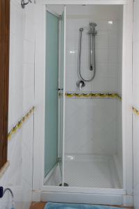 Appartamento SEGESTA tesisinde bir banyo